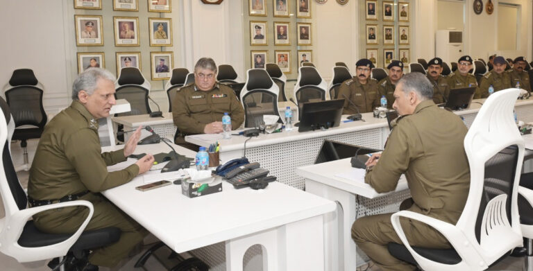 Central Police Office: IG Punjab Dr. Usman Anwar had a meeting with Inspectors from Lahore and Other Districts