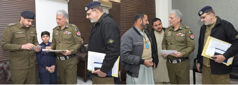 Central Police Office: IG Punjab Dr. Usman Anwar met with Police Employees and Their Families